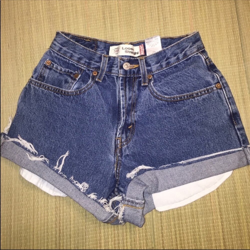 Levi’s shorts
